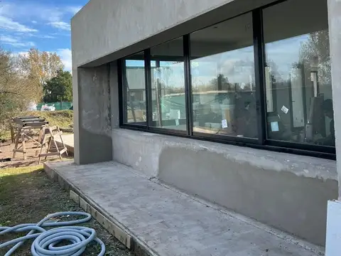 Casa en Venta en Ibarlucea, USD 360.000