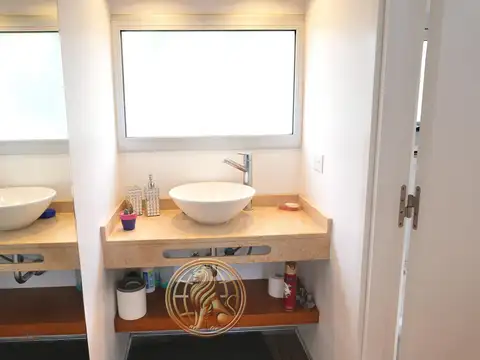 Venta casa Carilo piscina vista al golf Oportunidad Financiación