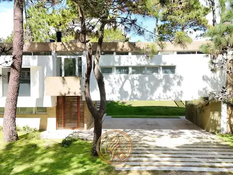 Casa en Venta en Carilo, USD 550.000