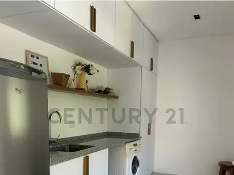 Cnel. Artigas, B1617 Gral. Pacheco, Provincia de Buenos Aires , Piso 0