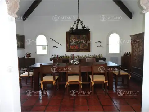 Casa 5 ambientes con 3 baños