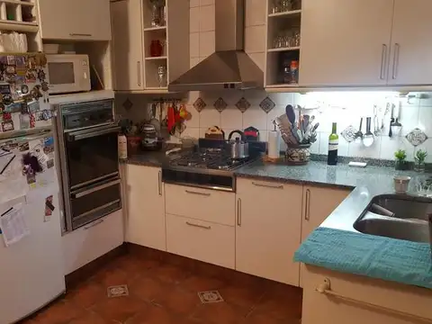 Impecable casa en Adrogué