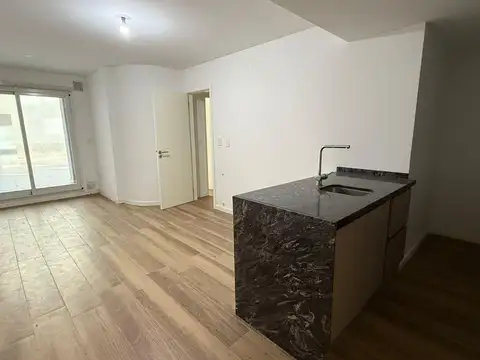Departamento en venta 1 dormitorio con patio y amenities Zona rio