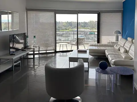 Departamento en Alquiler con 1 cocheras