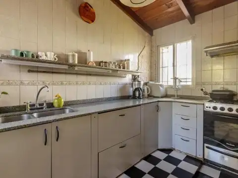 Casa 3 Dorm. Biedma al 400