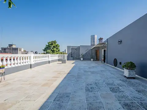 Depto Tipo Casa 4 ambientes con 2 baños