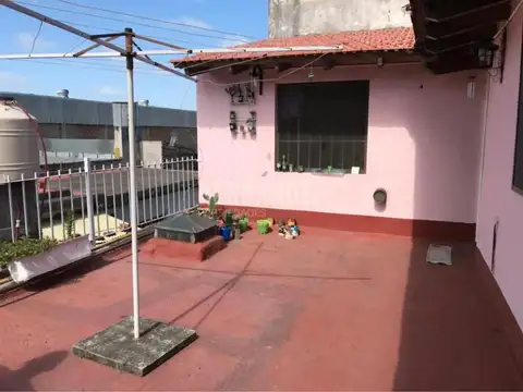 PH CASA 3 AMB CON TERRAZA EN WILDE.