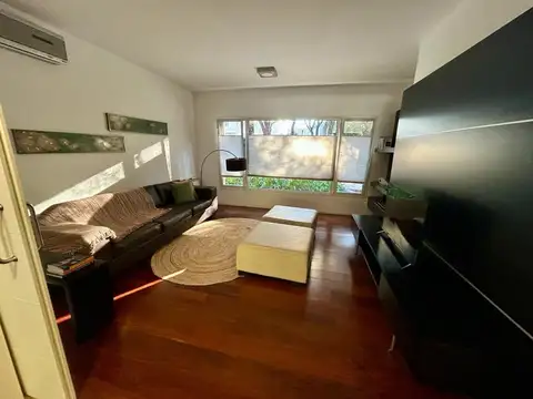 Casa 10 ambientes con 6 baños