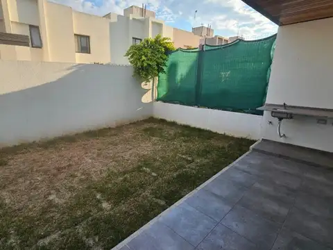 ALQUILER Dúplex 3 Dorm. Housing Miradores de Manantiales