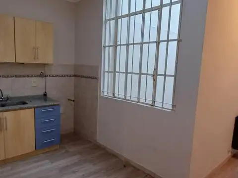 Casa en Alquiler con 1 cochera