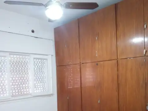 Depto Tipo Casa 2 ambientes con 1 baño