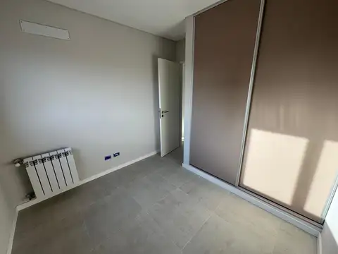 Departamento 5 ambientes con 2 baños
