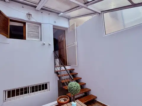 Depto Tipo Casa en Venta de 4 ambientes