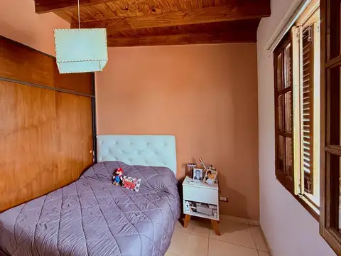 Depto Tipo Casa en Venta con 2 cocheras