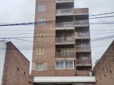 OPORTUNIDAD! VENTA DEPARTAMENTO EN PLENO CENTRO