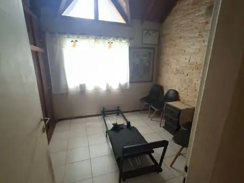 Depto Tipo Casa en Venta con 1 cocheras