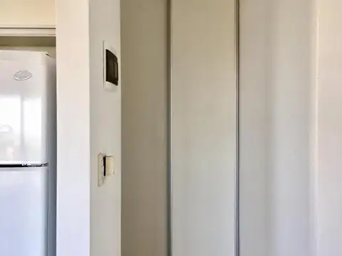 EN ALQUILER. EXCELENTE DPTO. MONOAMBIENTE. ED. PORTOFINO II