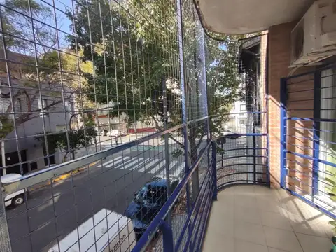 Depto Tipo Casa en Venta en Villa del Parque, USD 134.000
