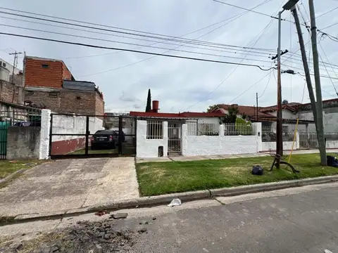 venta casa 4 ambientes loma hermosa