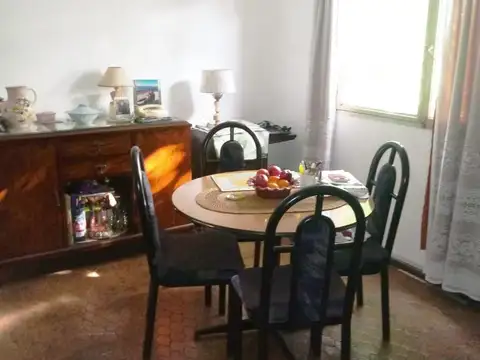 Pepiri 600 , Piso 2°