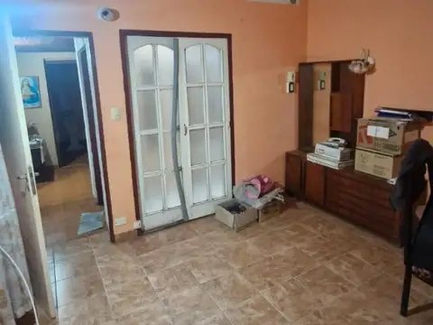 CASA EN VENTA SANTA FE 1937- MUY BIEN CONSERVADA