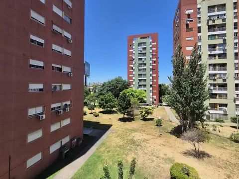 Margarita Thompson 2000