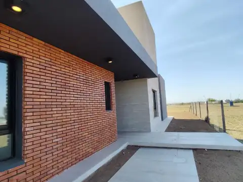 Casa en Alquiler en Aquavista, $ 1.600.000