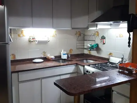 Venta Galpon + vivienda