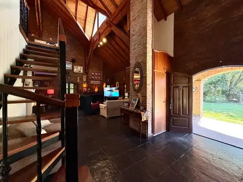 Casa 3 ambientes con 2 baños