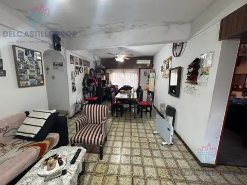 Depto Tipo Casa en Venta al Este