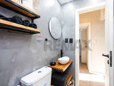VENTA PH 4 amb AL FRENTE C/ COCHERA Y PATIO.