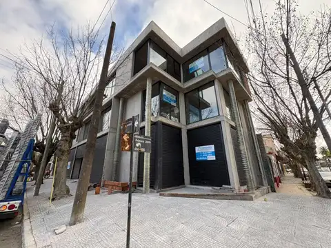 Oficinas Comerciales en Alquiler a estrenar frente al complejo Sensum, Quilmes Centro