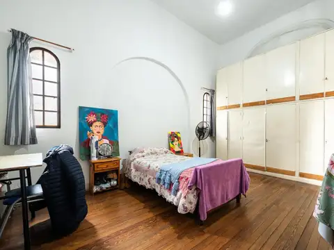 Depto Tipo Casa 9 ambientes con 3 baños