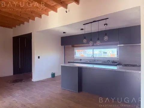 Casa en Venta en Santo Tomas, USD 215.000