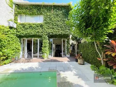 Casa  3 dormitorios más escritorio en Vicente López en Venta