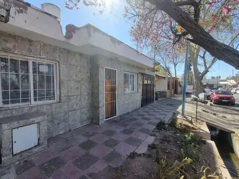 Casa venta en godoy cruz para reciclar