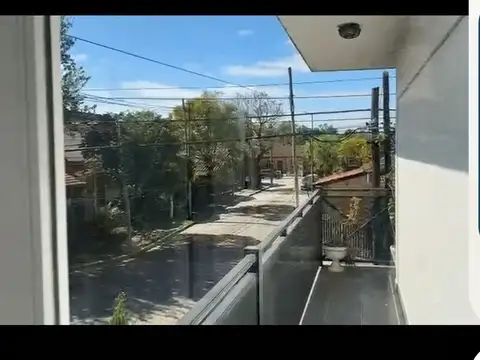 Mitelhorzer 2200, Piso 1