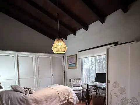 VENTA  B* La Almudena Hermosa Casa 1 planta con Pileta