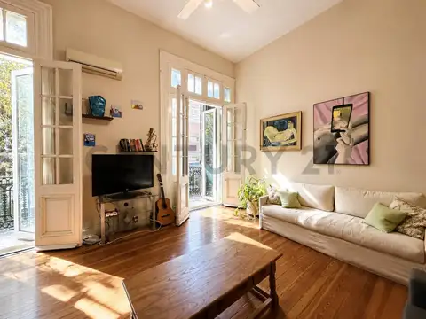 PH EN VENTA REFACCIONADO 6 AMB CON TERRAZA PROPIA