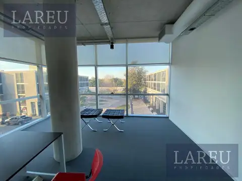 Oficina en Venta en Pilar, USD 128.500