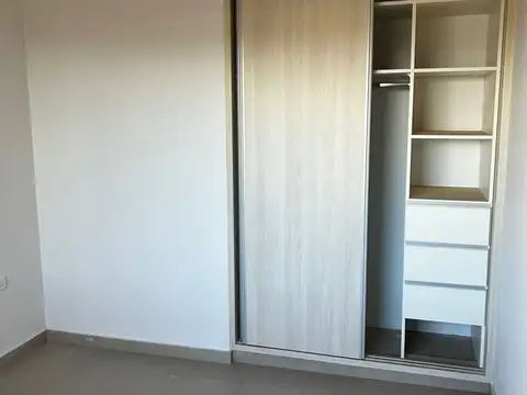 Departamento en Alquiler de 4 ambientes