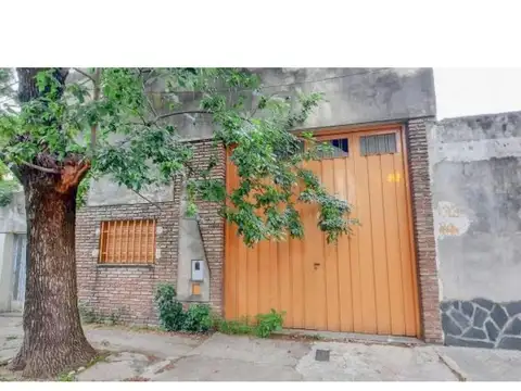 Galpon en Venta en Azcuenaga, USD 160.000