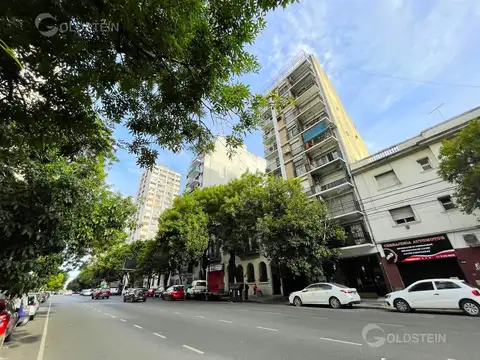 Diaz Velez, Av. al 3900