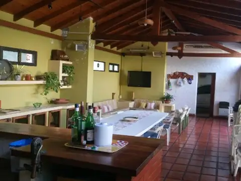 Casa en Venta en Zárate, USD 250.000