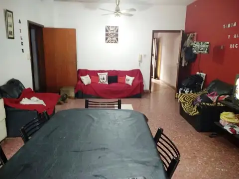 Depto Tipo Casa en Venta 35 años