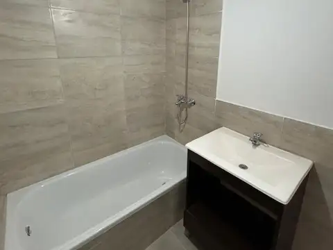 Departamento en Alquiler en Canning, $ 700.000