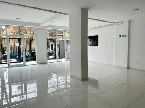 Emilio Mitre 300