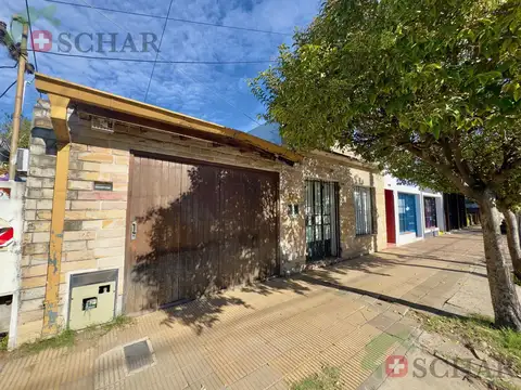 Propiedad sobre calle Maipú, a metros de la plaza principal