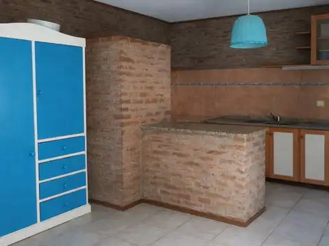 Casa en Venta en Luis Agote, USD 98.000