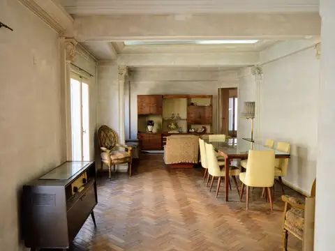 DEPARTAMENTO  4 AMBIENTES C/DEP VENTA BALVANERA